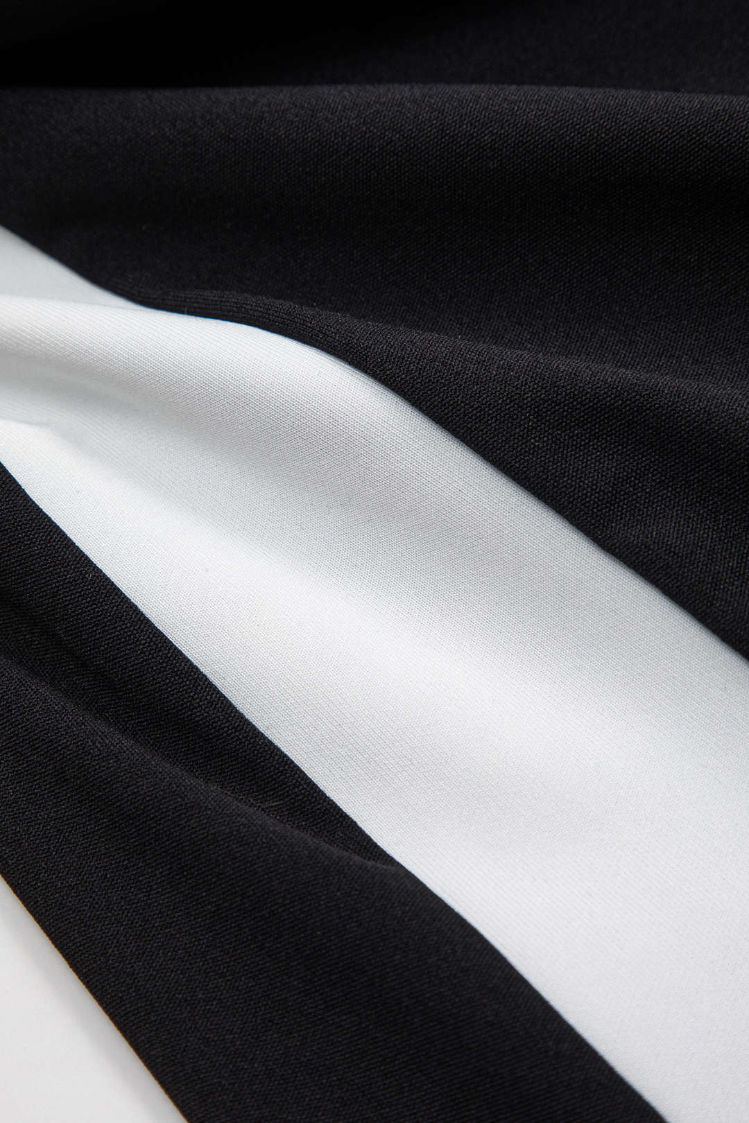 Contrast Metallic Button Short-Sleeve Shirt And Wide Leg Trousers Set