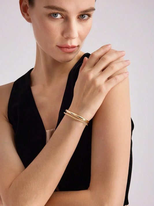 Gold Plated Geometric Asymmetric Line Bangle For Daily Wear