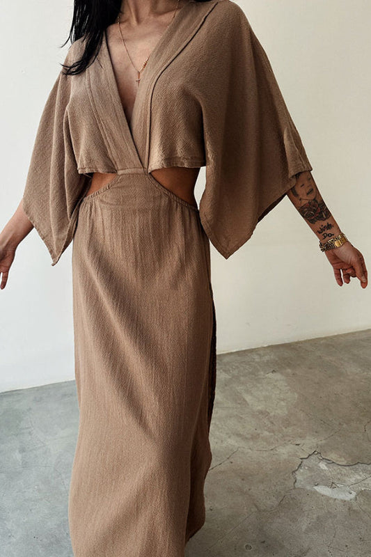 Vestido elegante de algodón y lino con cintura expuesta