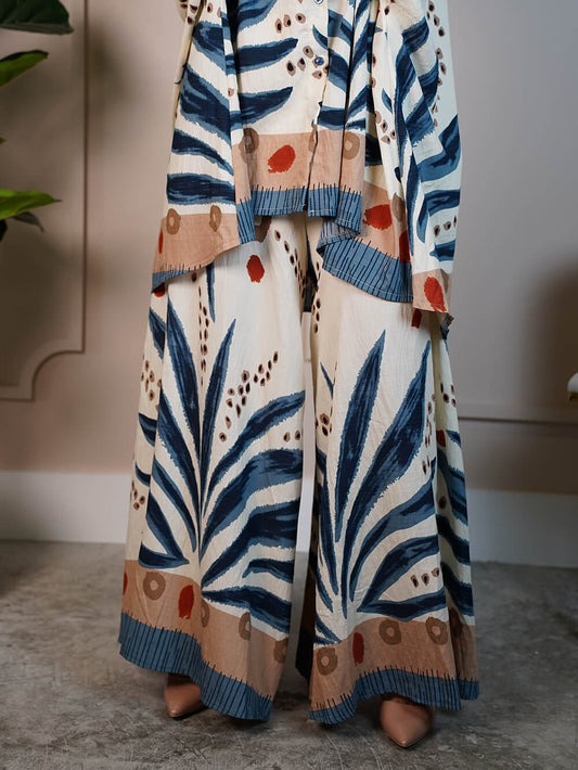 Unique Drop Shoulder Sleeve Printed Loose Oversized Button-Up Shirt