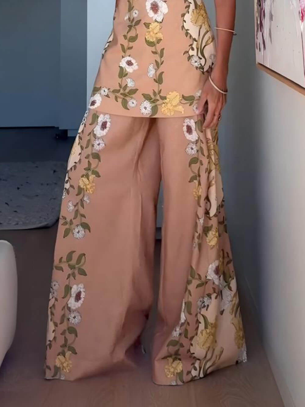 Chic Perfect Style Linen Blend Floral Midi Sleeveless Top