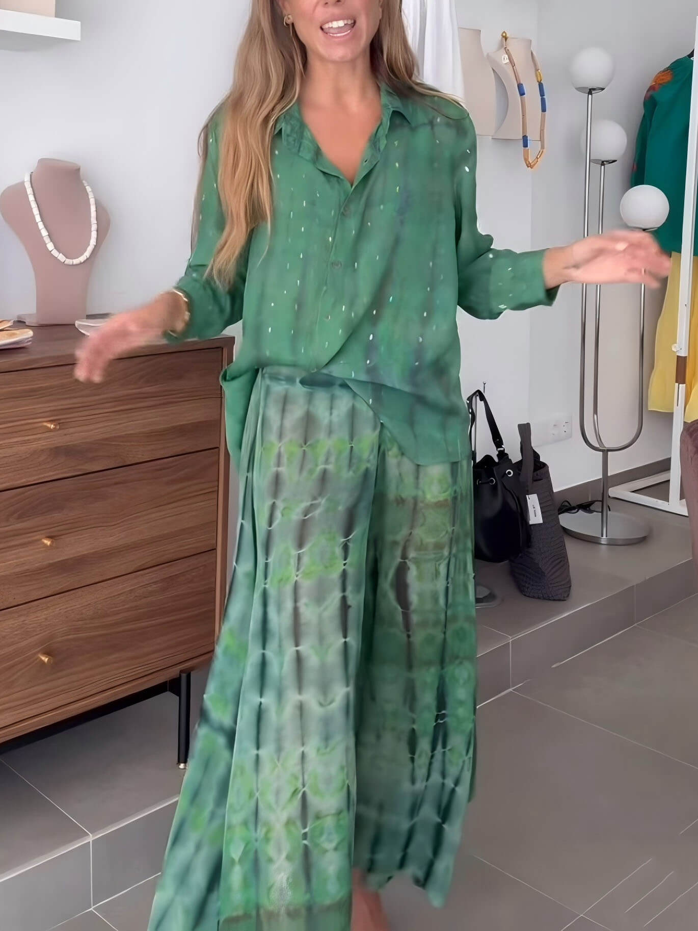 Unique Floral Print Chiffon Loose Button-Up Top