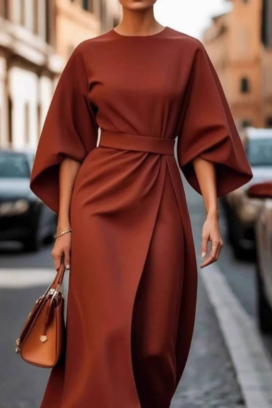 Elegant waist dress with casual batwing sleeves