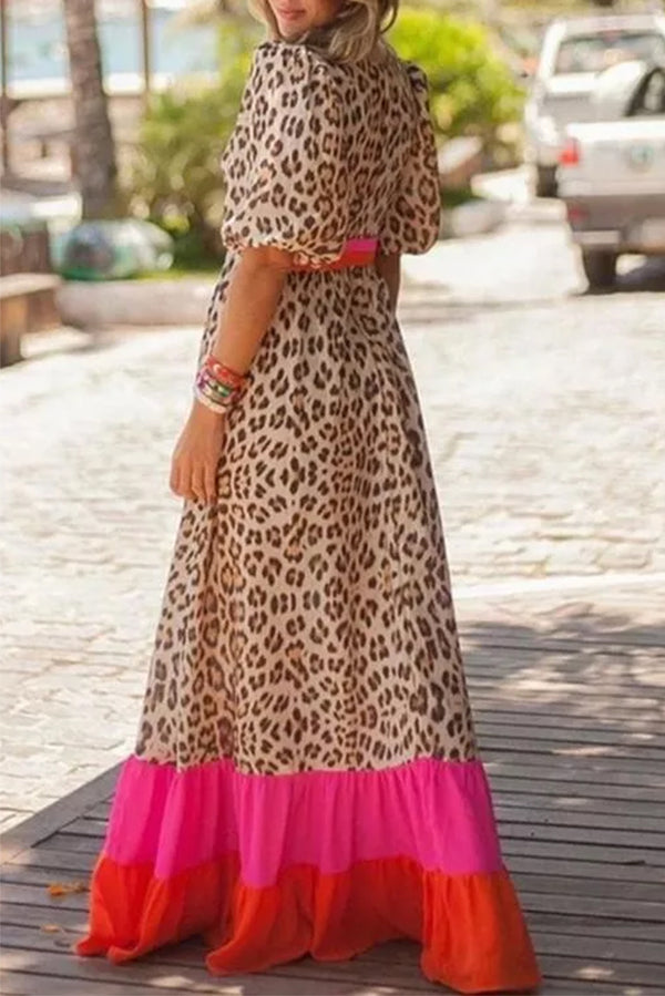 Vestido largo con estampado de leopardo, cuello en V y bloques de color rosa brillante