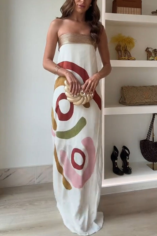 Vestido largo sin tirantes con cuello metálico plisado y estampado único de Darlin'