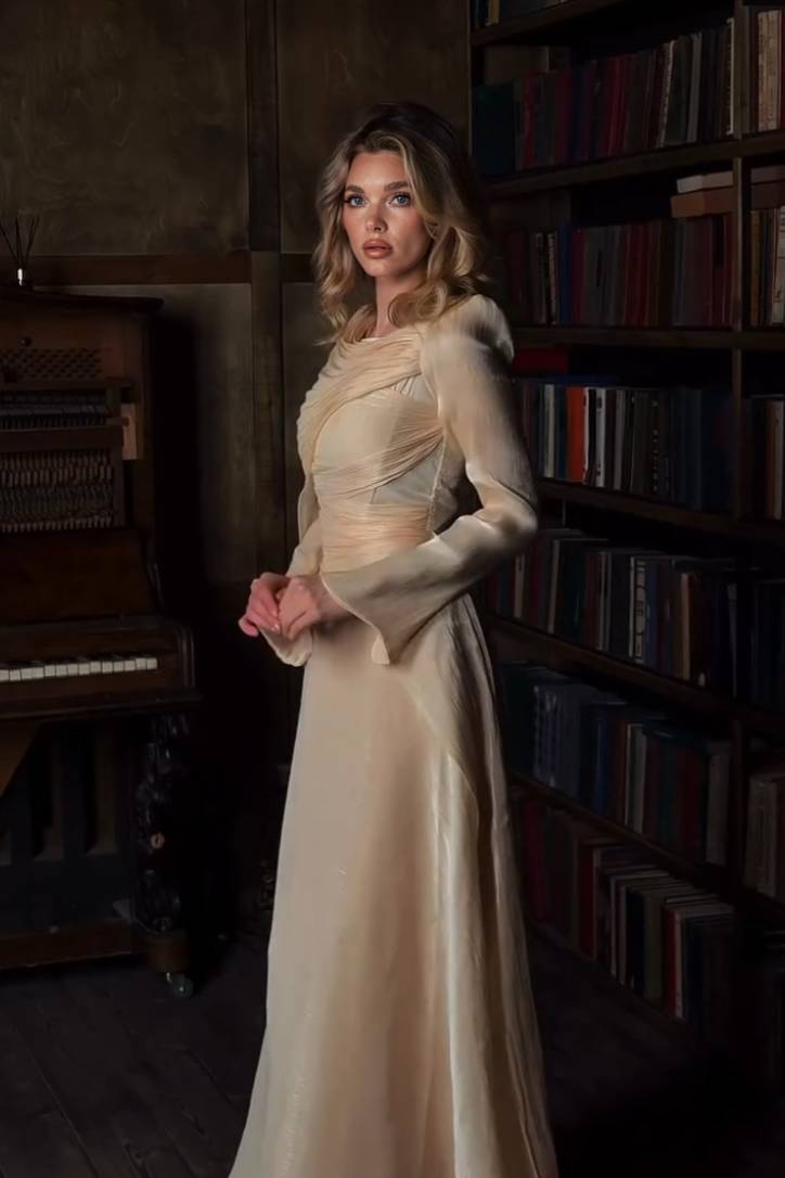 Pleated Ribbon Design Maxi Dress