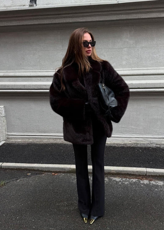 Velora Plush Faux Fur Coat – Soft Touch Winter Jacket