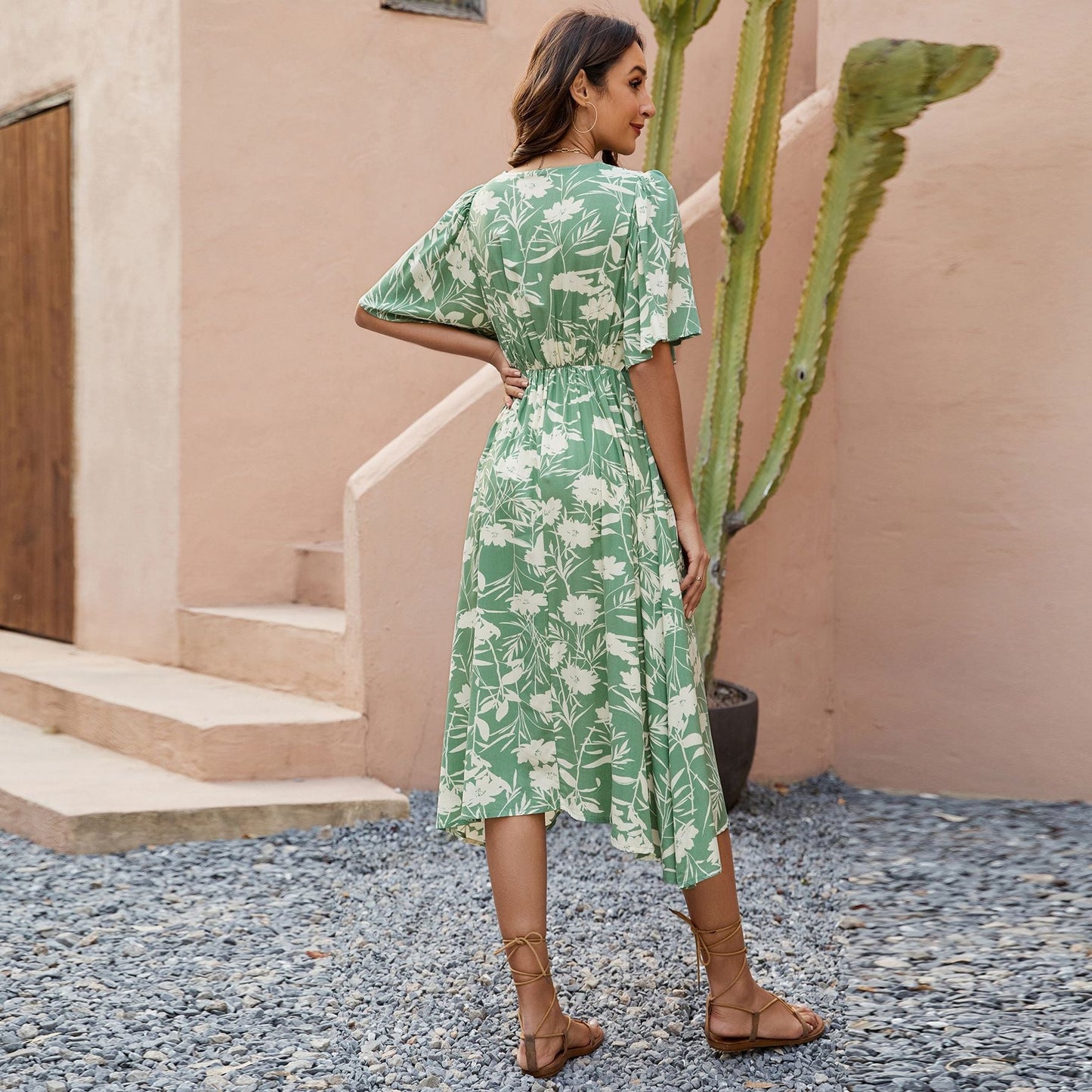 Printed V neck Short Sleeve Waist Controlled Dress Bohemian Holiday Party Beach Dress