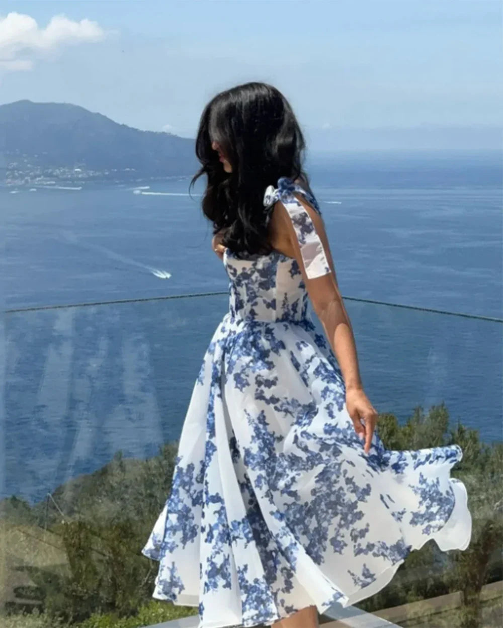 Floral back lace-up suspender dress