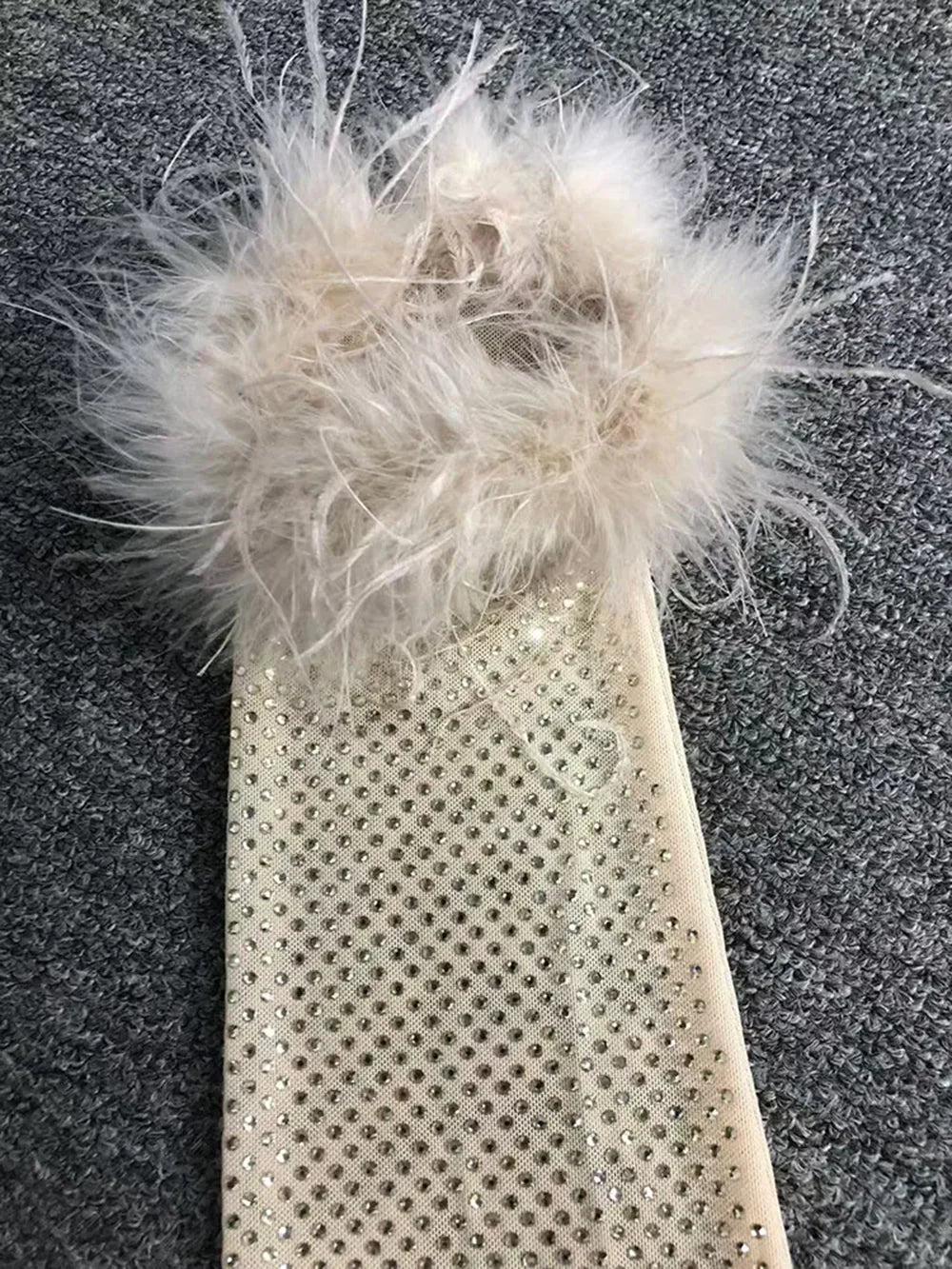 Long Sleeve Feathers Rhinestone Midi Dress