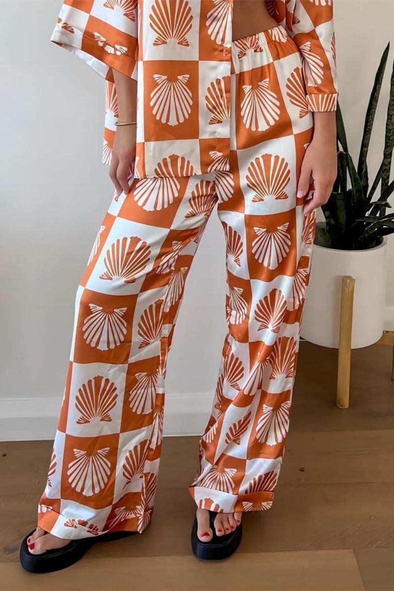 Special Satin Shell Print Wide Leg Pants-Set