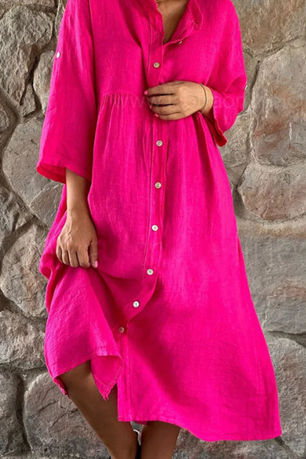 Vestido largo informal de lino y algodón con cuello alto y botones en color liso