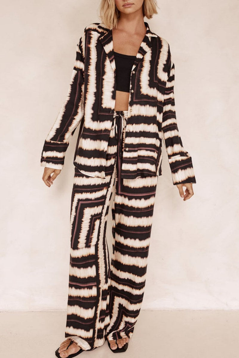 Signature Strip Textured Chocolate Print Baggy Pants-Set