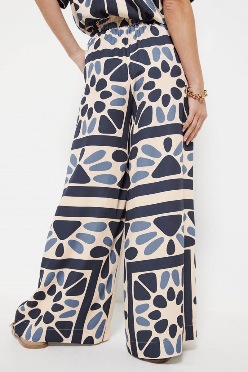 Summer Vacation Style Unique Ethnic Print Loose Waist Elastic Pants-Set