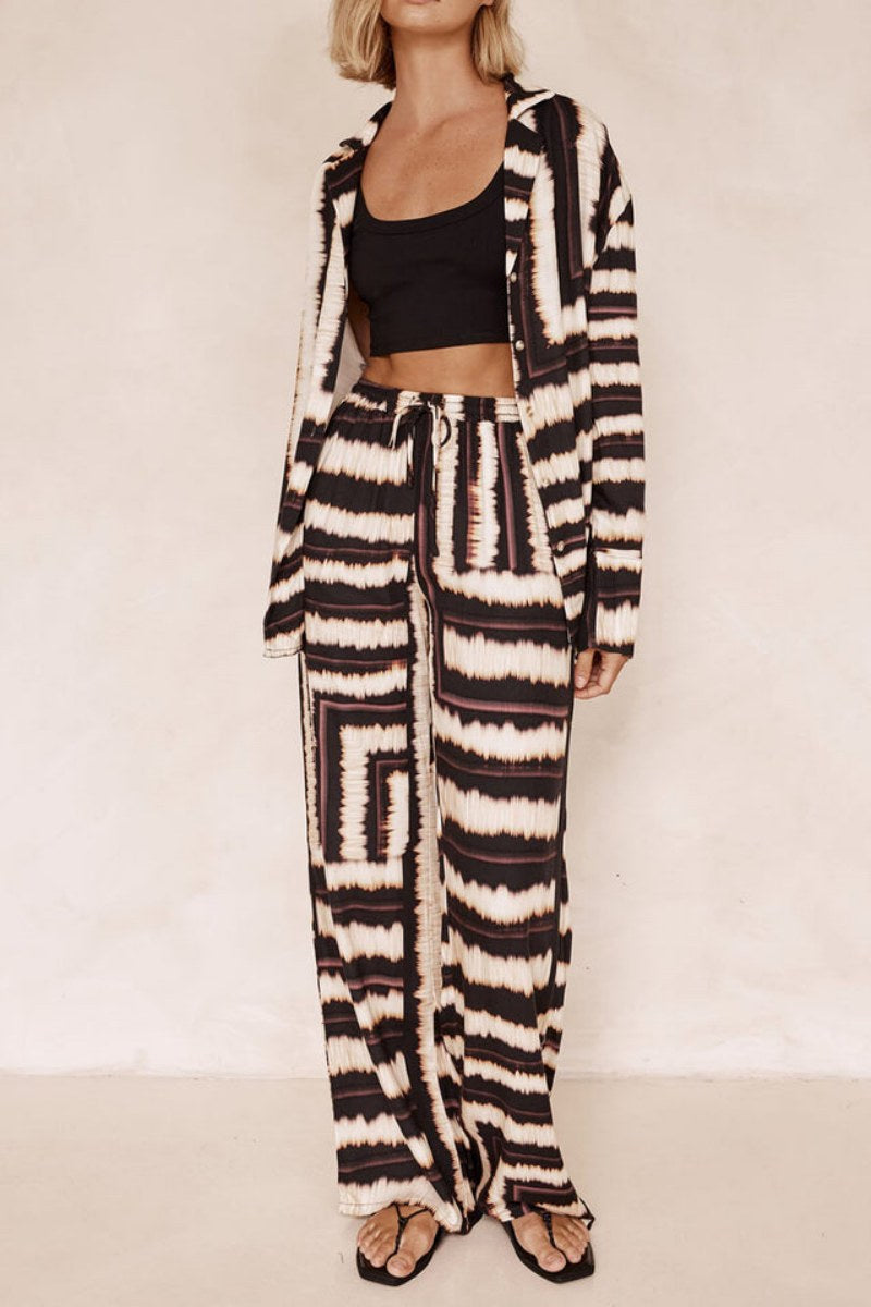 Signature Strip Textured Chocolate Print Baggy Pants-Set