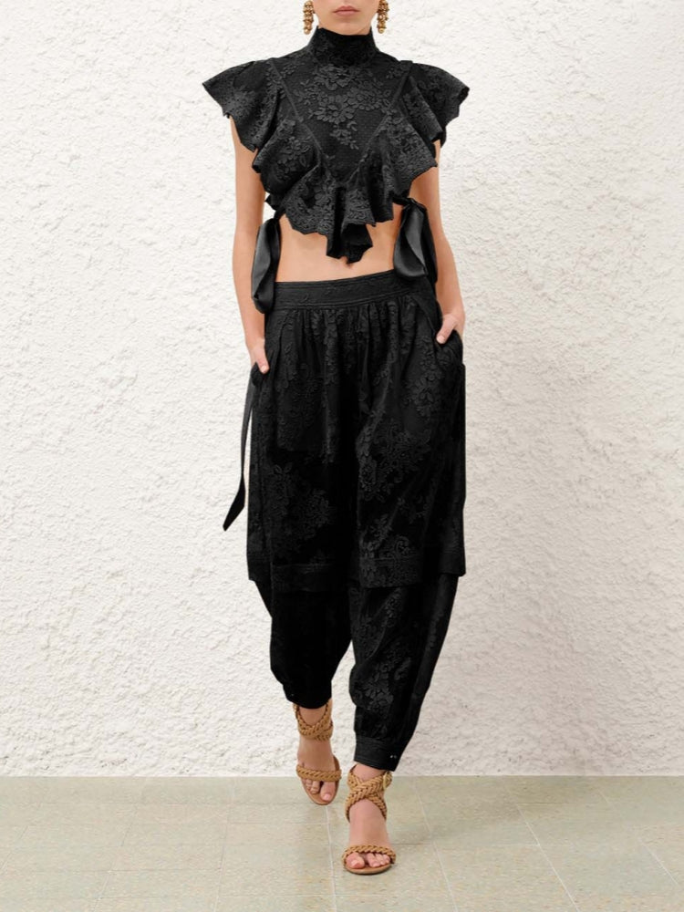 Lightness Streamer Lace Crop Top