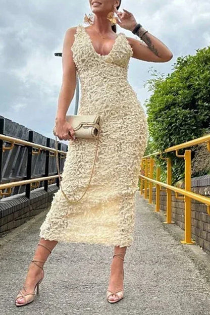 Sexy Flower Shape V Neck One Step Skirt Dresses