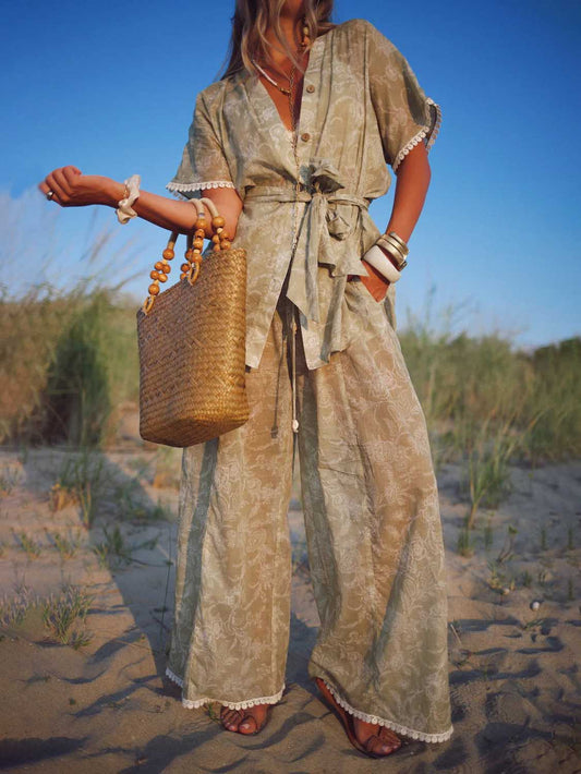 Elegant Tie-Waist Button-Down Short-Sleeve Blouse