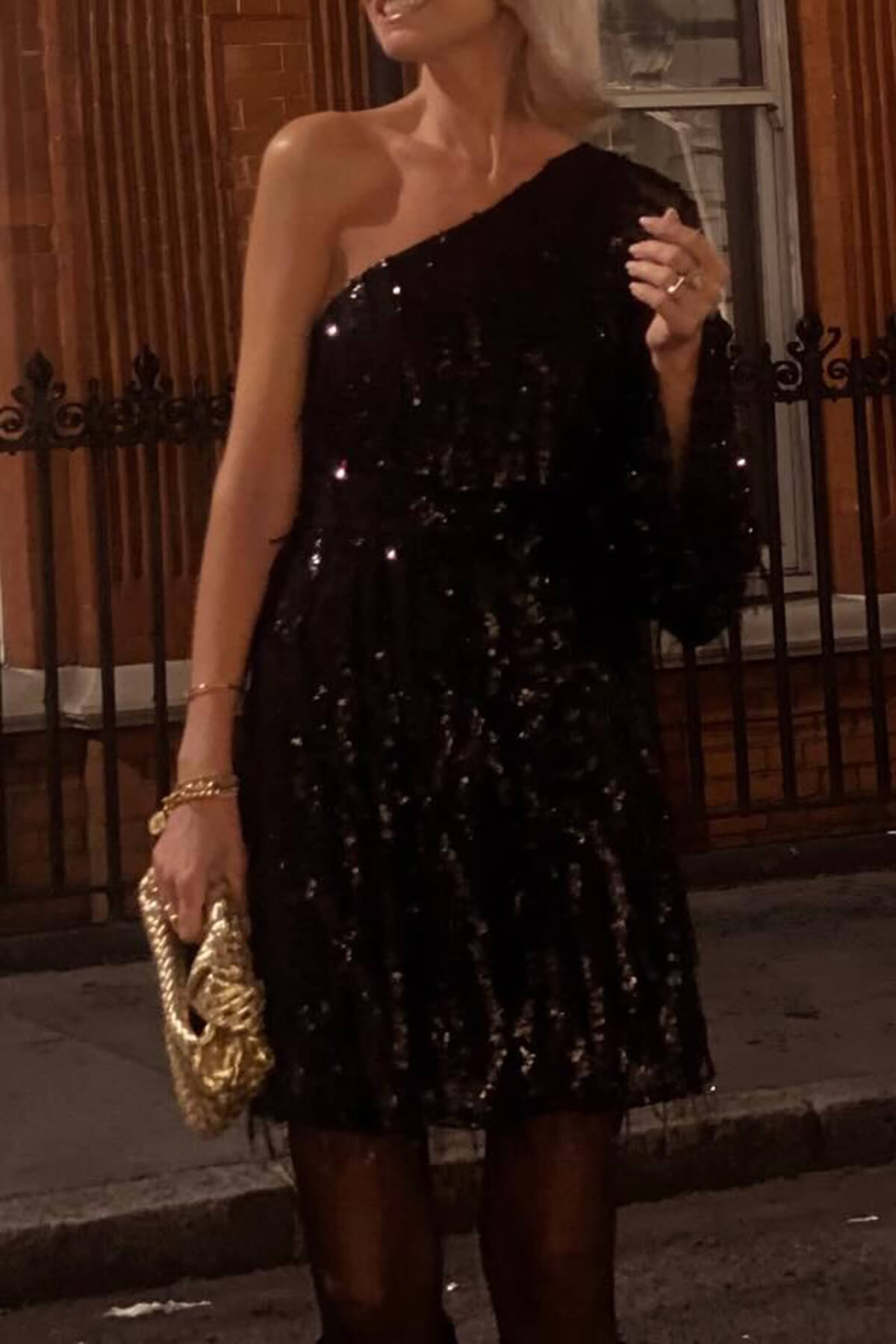 Exquisite Sequined One-Shoulder Tassel Mini Dress