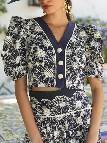 Retro V-Neck Floral Print Puff Sleeve Button-Front Top