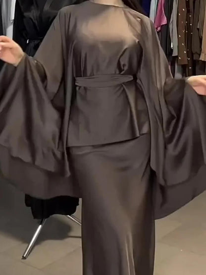 Fashionable Round Neck Irregular Batwing Sleeve Top