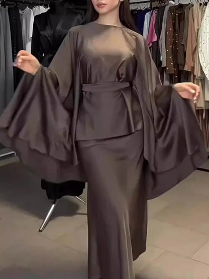 Fashionable Round Neck Irregular Batwing Sleeve Top