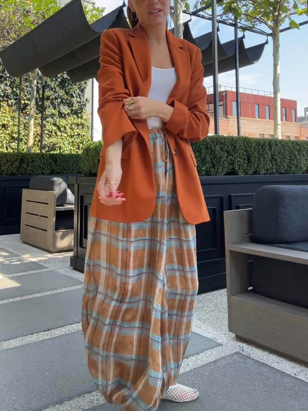 Elegant Collared Pocket Detail And  Back Slit Loose Blazer