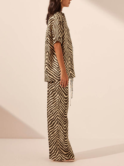 Exquisite Satin Unique Wave Pattern Print Lace-Up Oversized Shirt