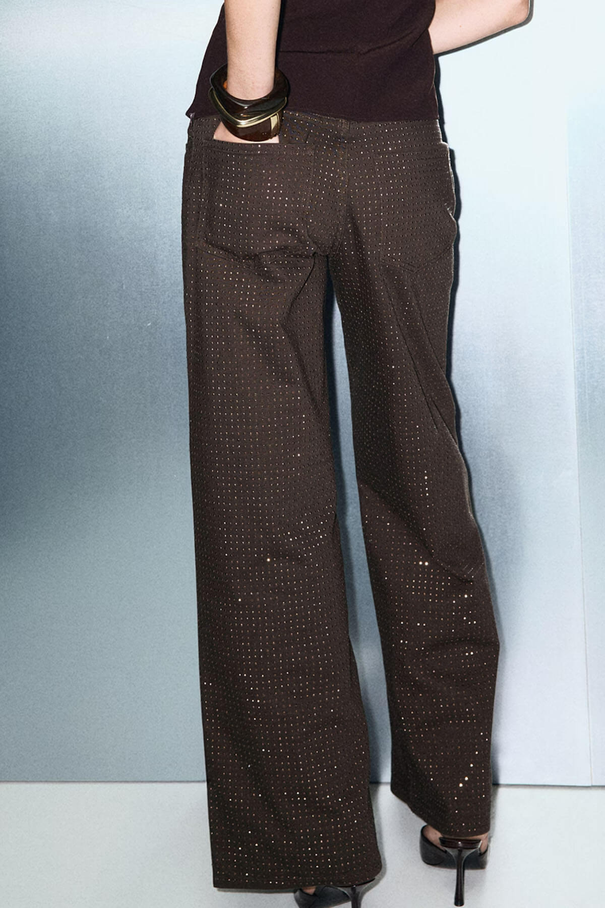 Unique Ruched Drop-Shoulder Long Sleeve Top