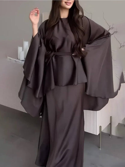 Fashionable Round Neck Irregular Batwing Sleeve Top