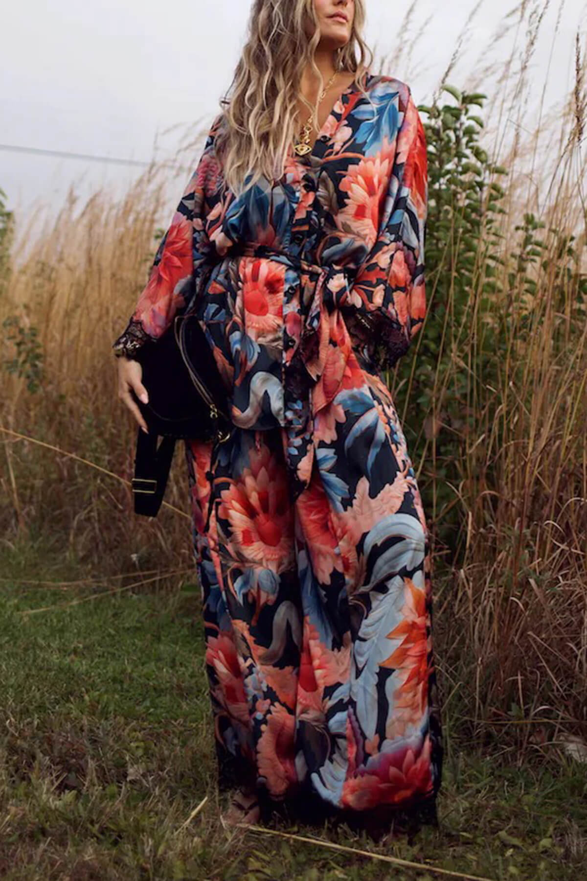 Fashion Unique Lace Patchwork Printed Loose Shirt