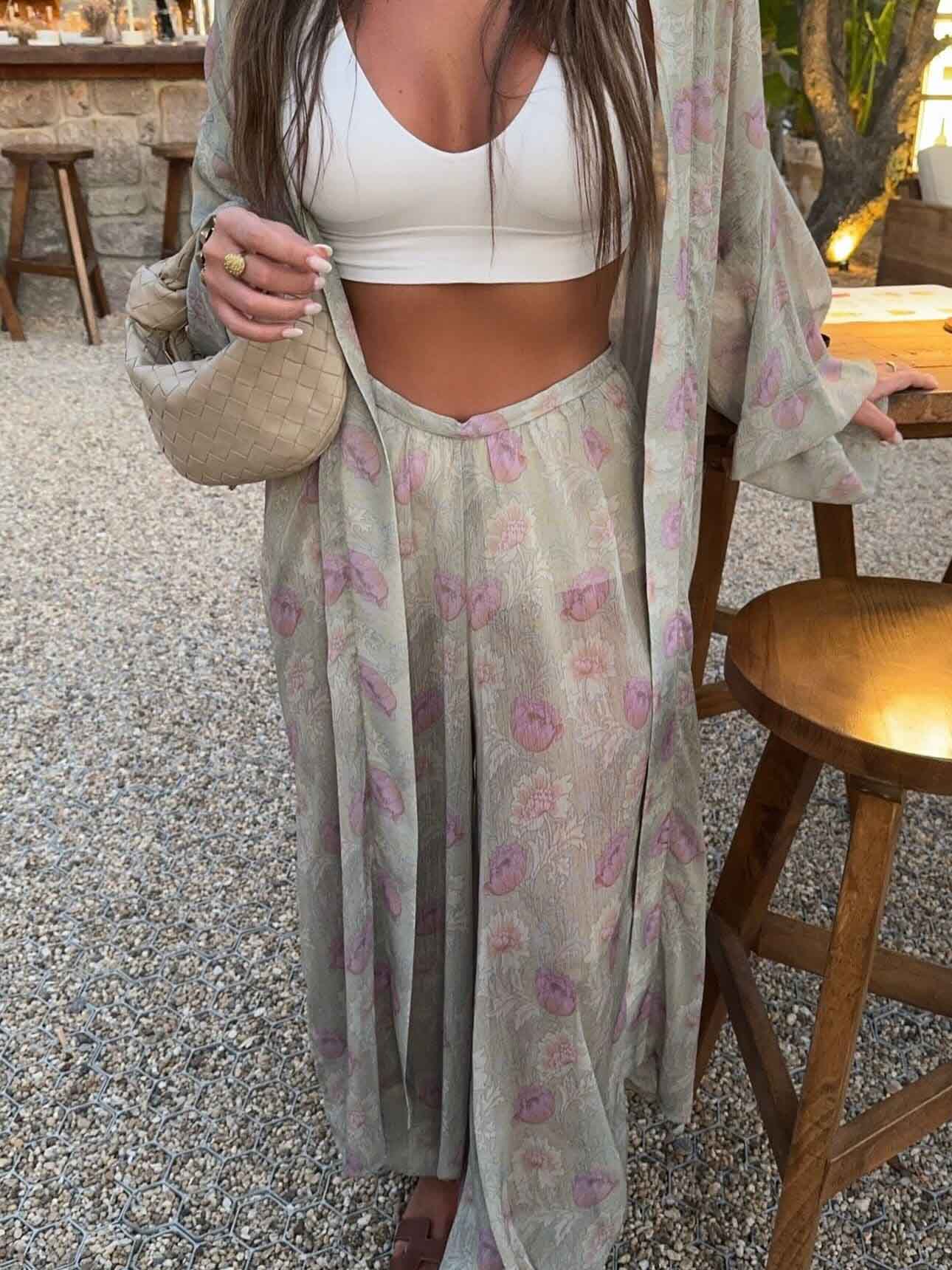 Exquisite Floral Print Tie-Down Chiffon Blouse