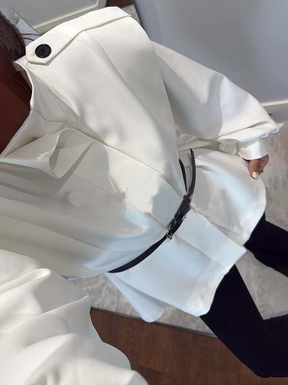 Modern Bold Stand Collar Button-Up Lantern Sleeve Loose Jacket