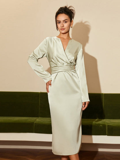 Premium Feel Tailored Waist-Defining Midi Dress