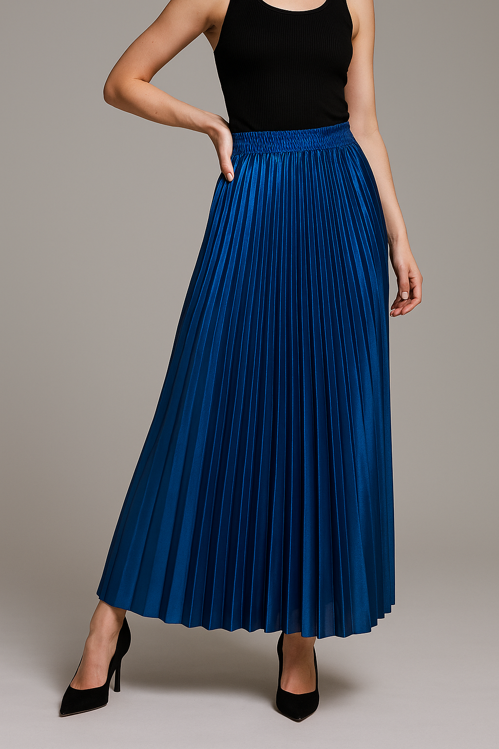 Étoile Pleated Maxi Skirt | High Waist Metallic Fluid Silhouette Finish