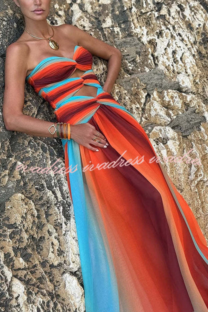 Vestido largo de vacaciones con hombros descubiertos, aberturas torcidas y estampado de malla Sardinia Sunset