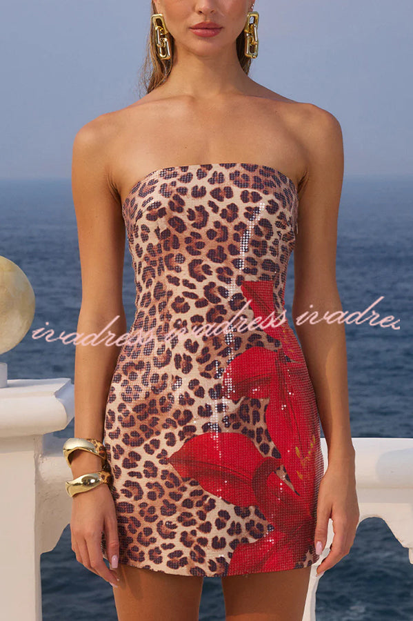 Vestido mini elástico sin tirantes con estampado único de lentejuelas para club de playa 