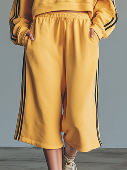 Stylish And Casual Sporty Color-blocked Yellow Sweatshirt And Five-point Shorts Set