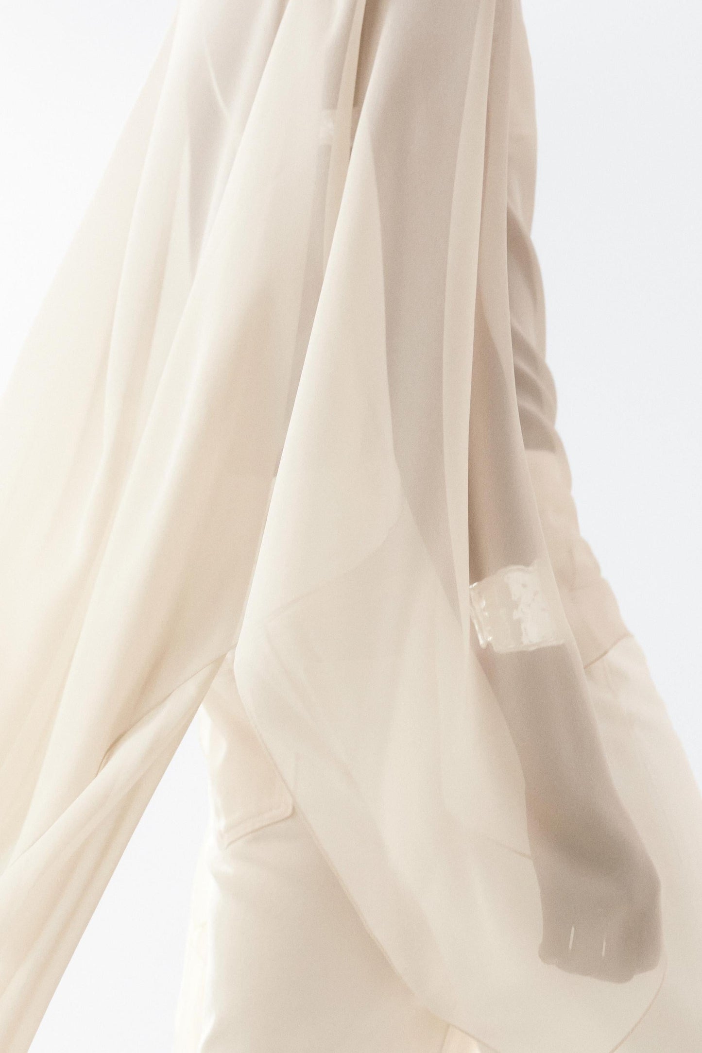 Chiffon Light Fluid Cape Top