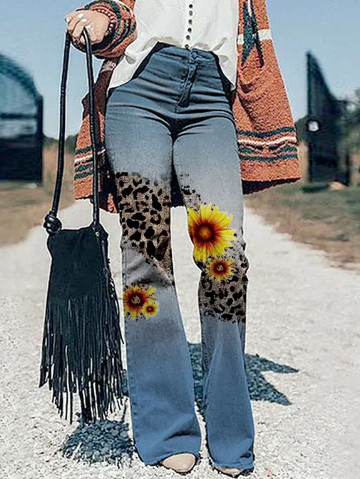 Casual High-rise Floral Pattern Flare Leg Jeans