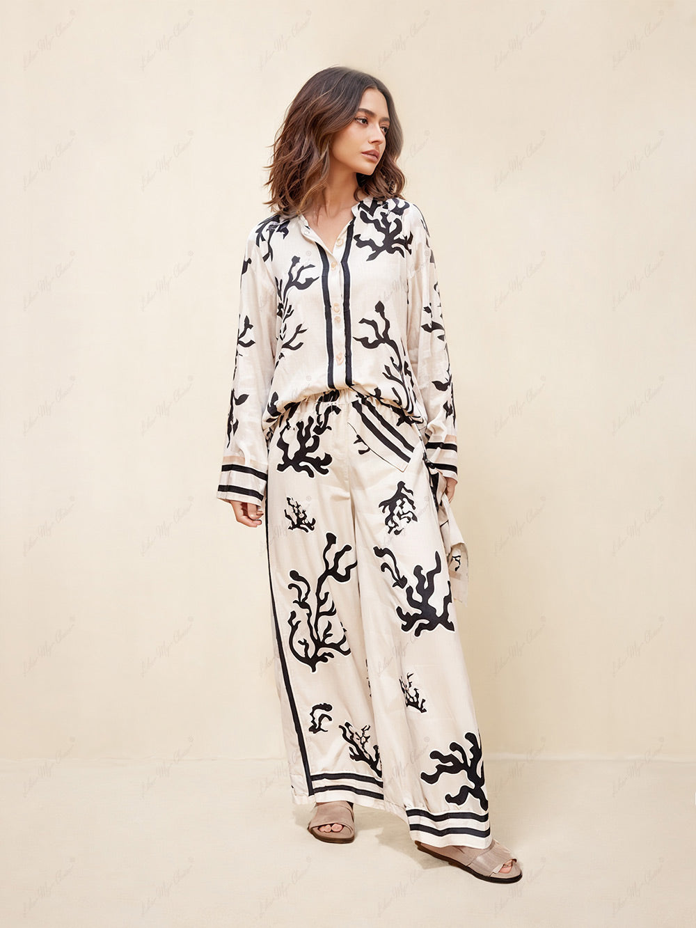 Wide leg trouser set with silhouette print