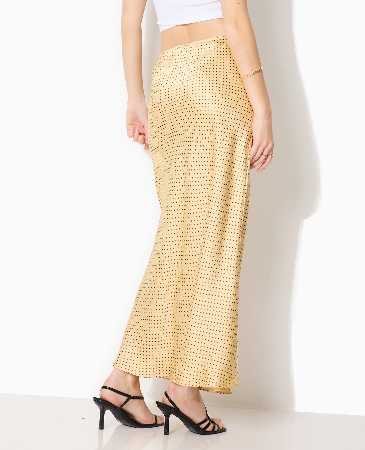Gold Sequin Maxi Skirt | High Slit Evening Silhouette