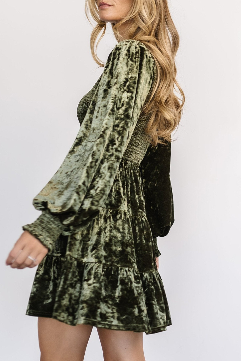 Vestidos casuales de terciopelo con volantes y cuello redondo (4 colores)