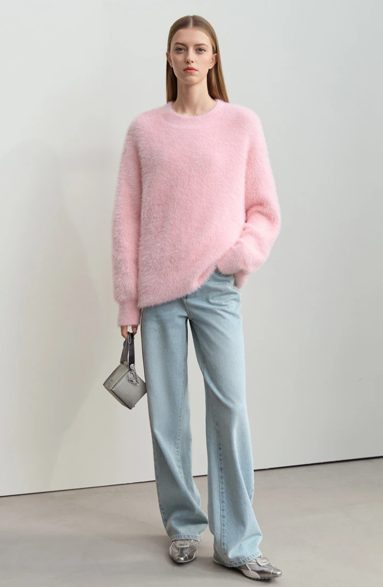 Maison Fuzzy Knit Sweater | Relaxed Fit | Soft Texture