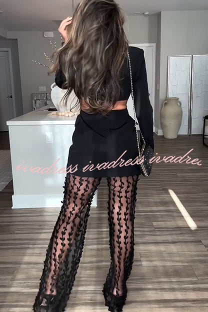 Blazer de manga larga con solapa y espalda descubierta con botones y temperamento Queen 