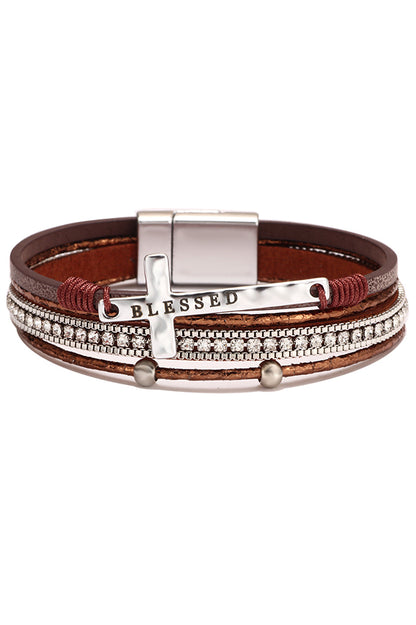 Pulsera con cierre magnético de diamantes y cruz bohemia 