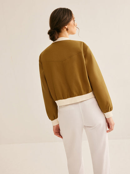 Contrast-Trim Cropped Jacket | Minimalist Design | Everyday Elegance