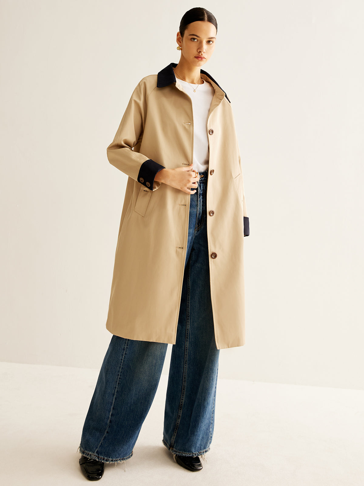 Single Breasted Trench Coat | Contrast Collar | Mid-Length