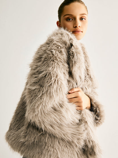 Faux Fur Short Jacket | Oversized Collar | Winter Statement Style