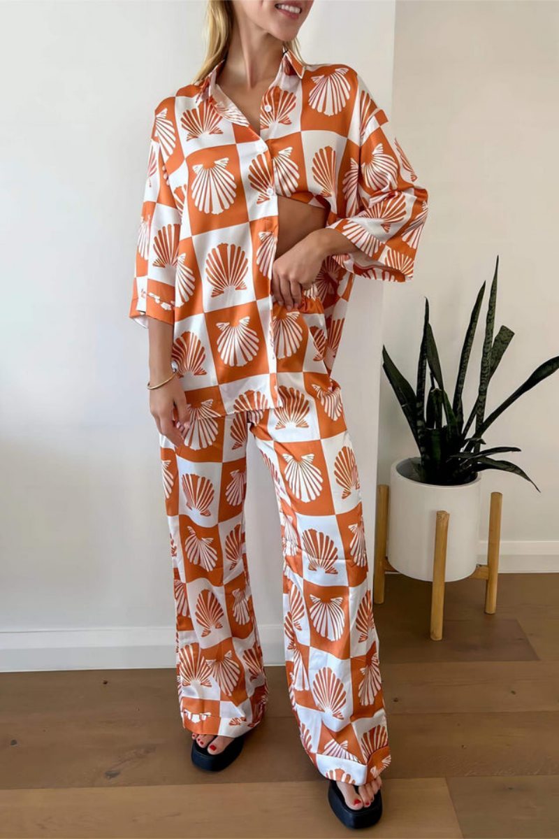 Special Satin Shell Print Wide Leg Pants-Set